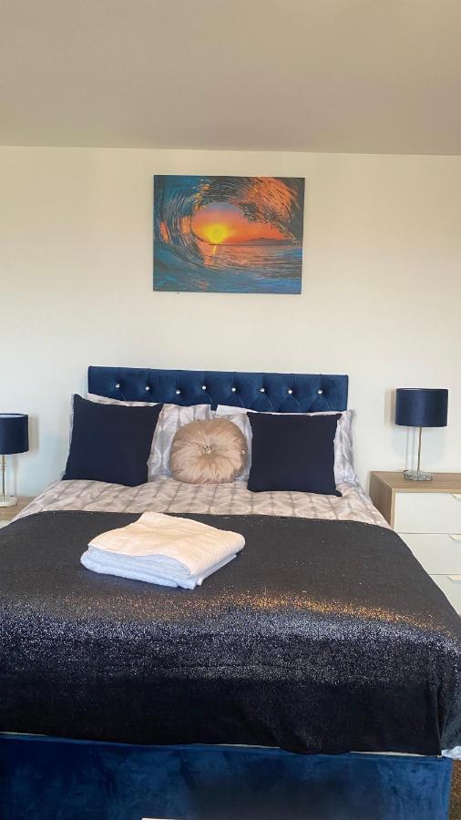 Bv Cosy Studio Eleven At Deighton Huddersfield Apartamento Exterior foto